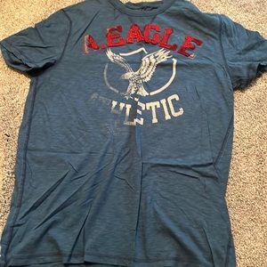 American Eagle distressed vintage t-shirt graphic tee size medium